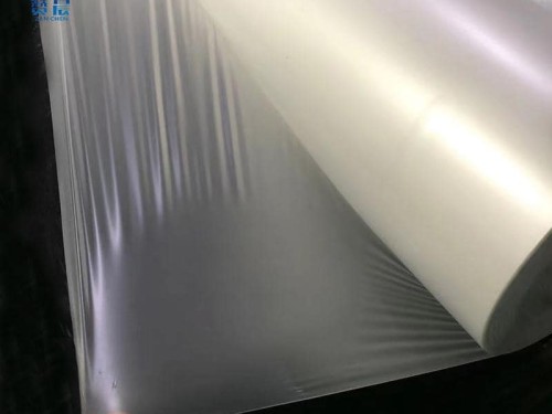 TPU抗寒膜沖鋒衣防水透氣保暖薄膜手套里料復(fù)合薄膜等專(zhuān)用